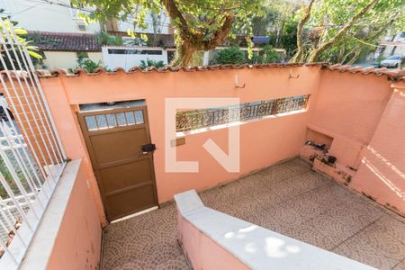 Casa à venda com 88m², 2 quartos e sem vagaEntrada