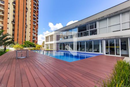 Apartamento à venda com 121m², 3 quartos e 3 vagasÁrea Comum - Piscina