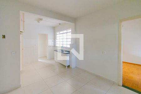 Casa à venda com 270m², 4 quartos e 3 vagasCozinha