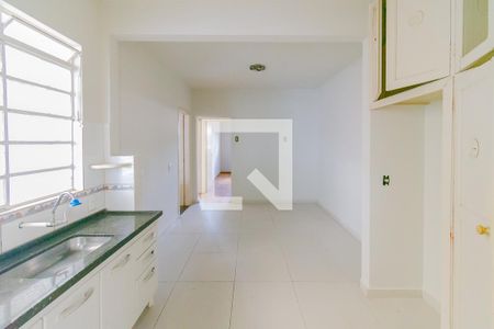 Casa à venda com 270m², 4 quartos e 3 vagasCozinha