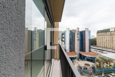 Studio para alugar com 31m², 1 quarto e sem vaga Studio para alugar com 31m², 1 quarto e sem vagaSacadaSacadaSacada