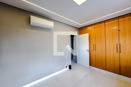 Quarto 1 de apartamento à venda com 3 quartos, 160m² em Mooca, São Paulo