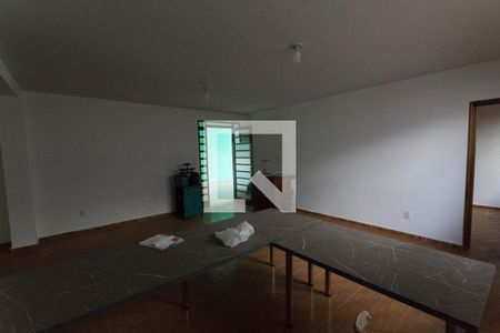 Sala de casa para alugar com 4 quartos, 230m² em Setor Oeste, Goiânia