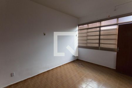 Suíte de casa para alugar com 4 quartos, 230m² em Setor Oeste, Goiânia