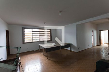 Sala de casa para alugar com 4 quartos, 230m² em Setor Oeste, Goiânia