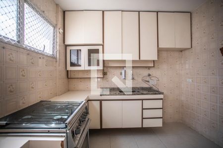 Apartamento para alugar com 80m², 2 quartos e 1 vaga Apartamento para alugar com 80m², 2 quartos e 1 vagaCozinha - Armários