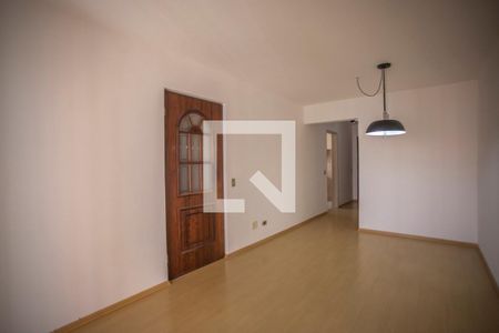 Apartamento para alugar com 80m², 2 quartos e 1 vaga Apartamento para alugar com 80m², 2 quartos e 1 vagaSala de Estar