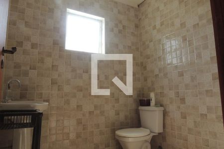 Casa de condomínio à venda com 440m², 4 quartos e 2 vagasBanheiro Social