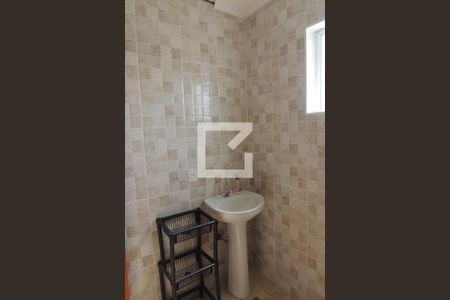 Casa de condomínio à venda com 440m², 4 quartos e 2 vagasBanheiro Social