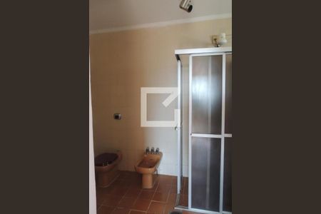 Casa de condomínio à venda com 440m², 4 quartos e 2 vagasBanheiro da Suíte 2