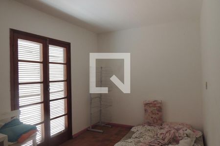 Casa de condomínio à venda com 440m², 4 quartos e 2 vagasQuarto 1