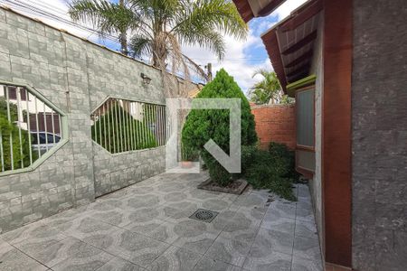 Casa à venda com 274m², 2 quartos e 4 vagasPátio Frente