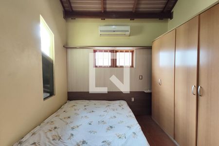 Casa à venda com 274m², 2 quartos e 4 vagasQuarto 1