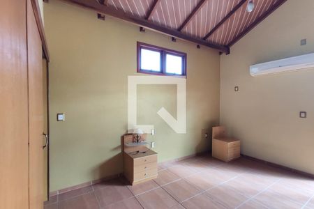 Casa à venda com 274m², 2 quartos e 4 vagasQuarto 2 Suíte