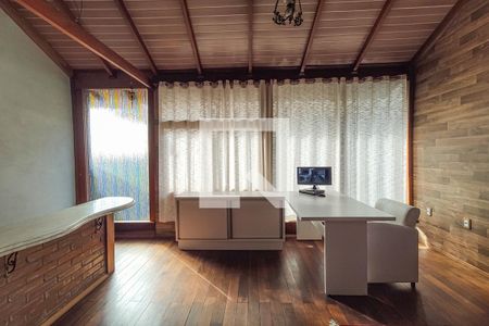 Casa à venda com 274m², 2 quartos e 4 vagasSala 2