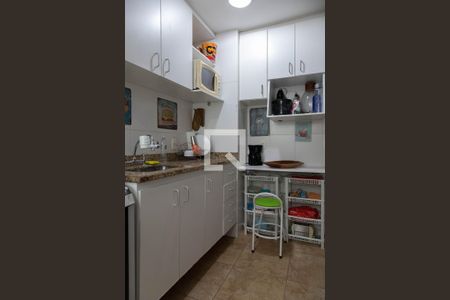 Apartamento para alugar com 85m², 3 quartos e 2 vagas Apartamento para alugar com 85m², 3 quartos e 2 vagasCozinha