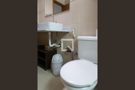 Apartamento para alugar com 85m², 3 quartos e 2 vagas Apartamento para alugar com 85m², 3 quartos e 2 vagasBanheiro da suíte