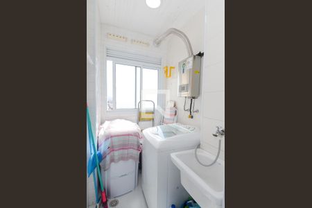 Apartamento à venda com 74m², 3 quartos e 1 vagaÁrea de Serviço