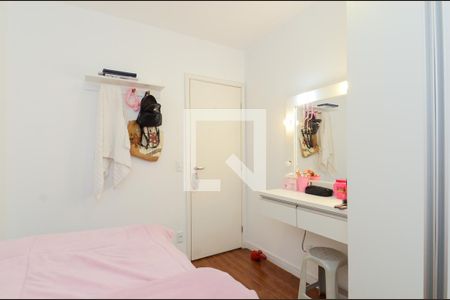 Apartamento à venda com 74m², 3 quartos e 1 vagaQuarto 2