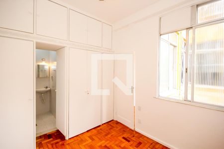 Quarto 1 de apartamento para alugar com 1 quarto, 36m² em Copacabana, Rio de Janeiro
