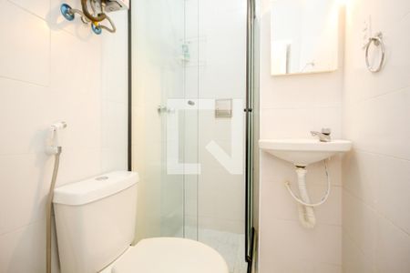 Banheiro  de apartamento para alugar com 1 quarto, 36m² em Copacabana, Rio de Janeiro