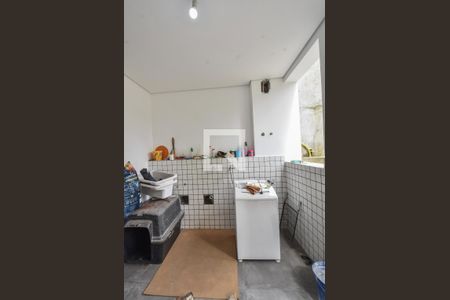 Casa à venda com 280m², 3 quartos e 3 vagasLavanderia