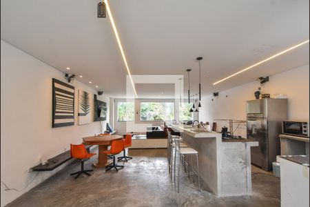 Salaq de casa à venda com 3 quartos, 280m² em Santo Amaro, São Paulo