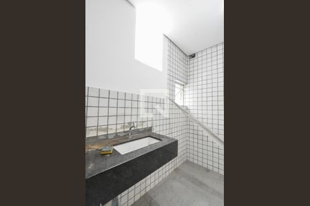 Casa à venda com 280m², 3 quartos e 3 vagasBanheiro Salão de Festas 