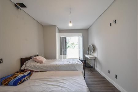 Casa à venda com 280m², 3 quartos e 3 vagasSuíte 02