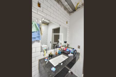 Casa à venda com 280m², 3 quartos e 3 vagasBanheiro Suíte 01