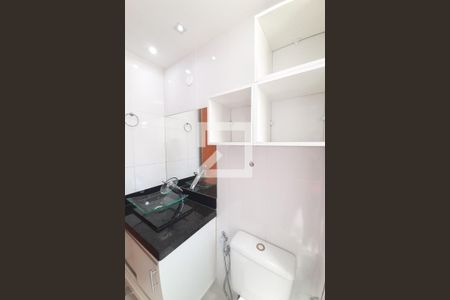 Apartamento à venda com 100m², 3 quartos e 2 vagas Apartamento à venda com 100m², 3 quartos e 2 vagasBanheiro da Suíte