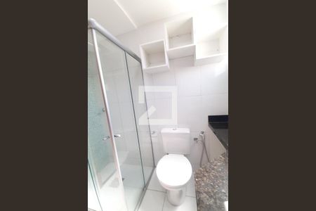 Apartamento à venda com 100m², 3 quartos e 2 vagas Apartamento à venda com 100m², 3 quartos e 2 vagasBanheiro Social