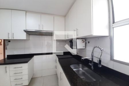 Apartamento à venda com 100m², 3 quartos e 2 vagas Apartamento à venda com 100m², 3 quartos e 2 vagasCozinha