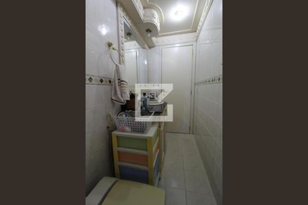 Casa à venda com 290m², 3 quartos e 3 vagasBanheiro 2