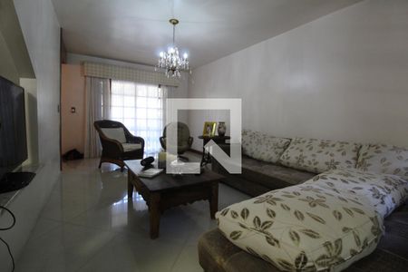 Sala de Estar de casa à venda com 3 quartos, 290m² em Marechal Rondon, Canoas