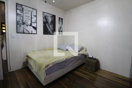 Casa à venda com 290m², 3 quartos e 3 vagasQuarto 2