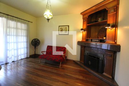Sala de Estar de Inverno de casa à venda com 3 quartos, 290m² em Marechal Rondon, Canoas