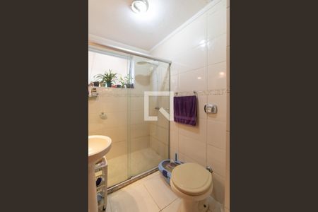 Banheiro de apartamento à venda com 2 quartos, 44m² em Centro Histórico, Porto Alegre