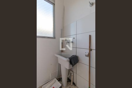 Apartamento à venda com 44m², 2 quartos e 1 vaga Apartamento à venda com 44m², 2 quartos e 1 vagaCozinha e Área de Serviço