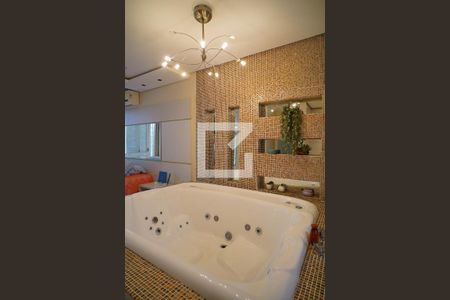 Casa à venda com 352m², 3 quartos e 4 vagasSuíte