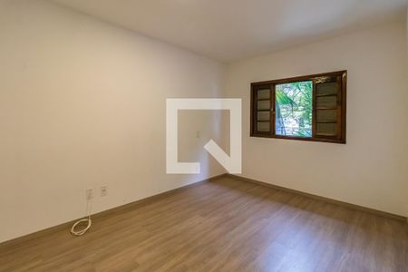 Casa de condomínio para alugar com 360m², 4 quartos e 4 vagasQuarto 1