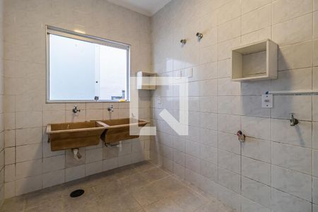 Casa de condomínio para alugar com 360m², 4 quartos e 4 vagasÁrea de Serviço