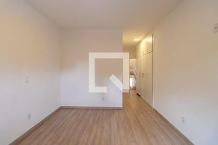 Casa de condomínio para alugar com 360m², 4 quartos e 4 vagasSuíte 1