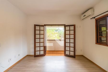 Casa de condomínio para alugar com 360m², 4 quartos e 4 vagasSuíte 2