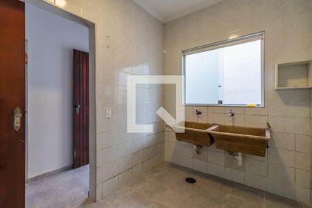 Casa de condomínio para alugar com 360m², 4 quartos e 4 vagasÁrea de Serviço