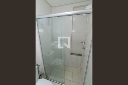 Apartamento para alugar com 74m², 3 quartos e 2 vagas Apartamento para alugar com 74m², 3 quartos e 2 vagasDetalhe Banheiro da Suíte