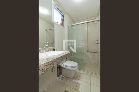 Apartamento para alugar com 74m², 3 quartos e 2 vagas Apartamento para alugar com 74m², 3 quartos e 2 vagasBanheiro da Suíte