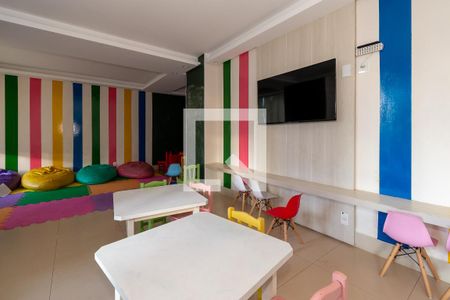 Apartamento para alugar com 74m², 3 quartos e 2 vagas Apartamento para alugar com 74m², 3 quartos e 2 vagasÁrea comum - Brinquedoteca