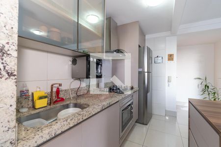 Apartamento para alugar com 74m², 3 quartos e 2 vagas Apartamento para alugar com 74m², 3 quartos e 2 vagasCozinha