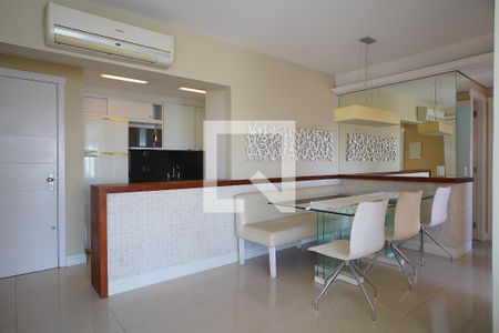 Apartamento para alugar com 100m², 3 quartos e 2 vagasSala